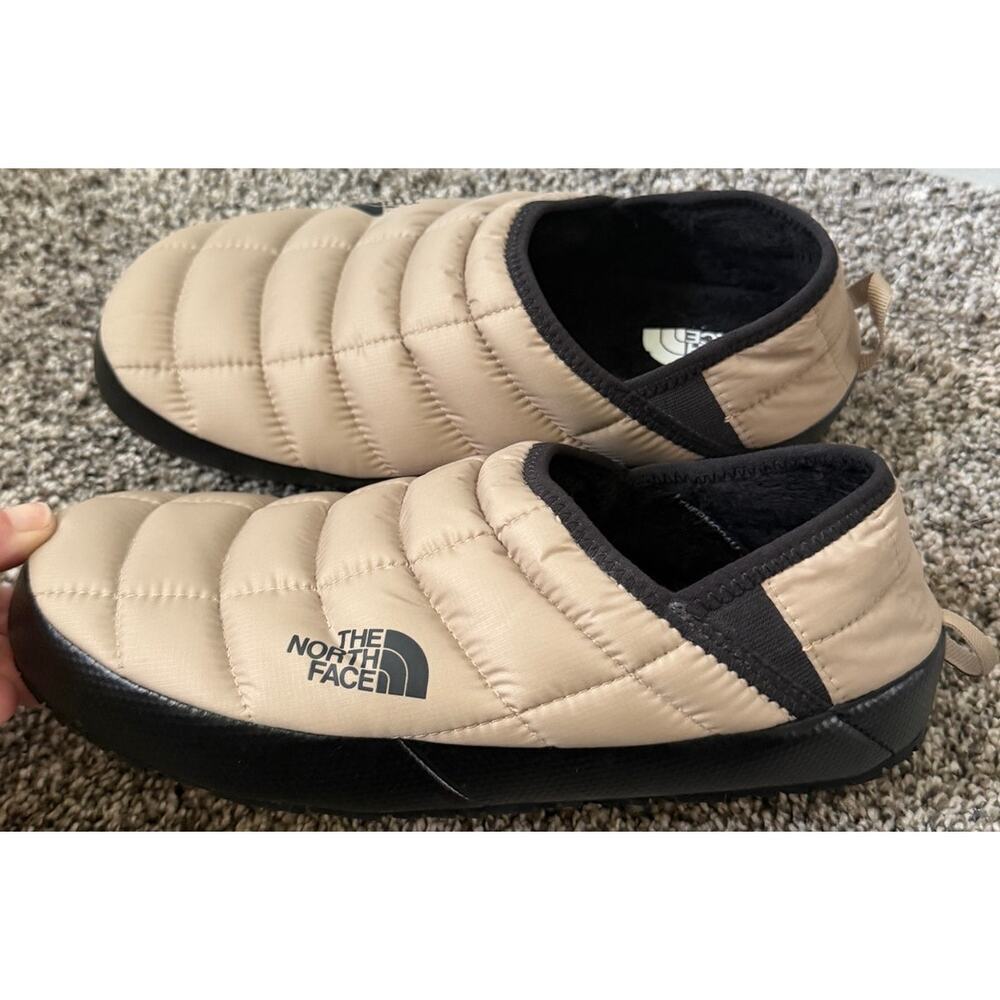 The North Face ThermoBall Traction Mule V slippers men's size 8